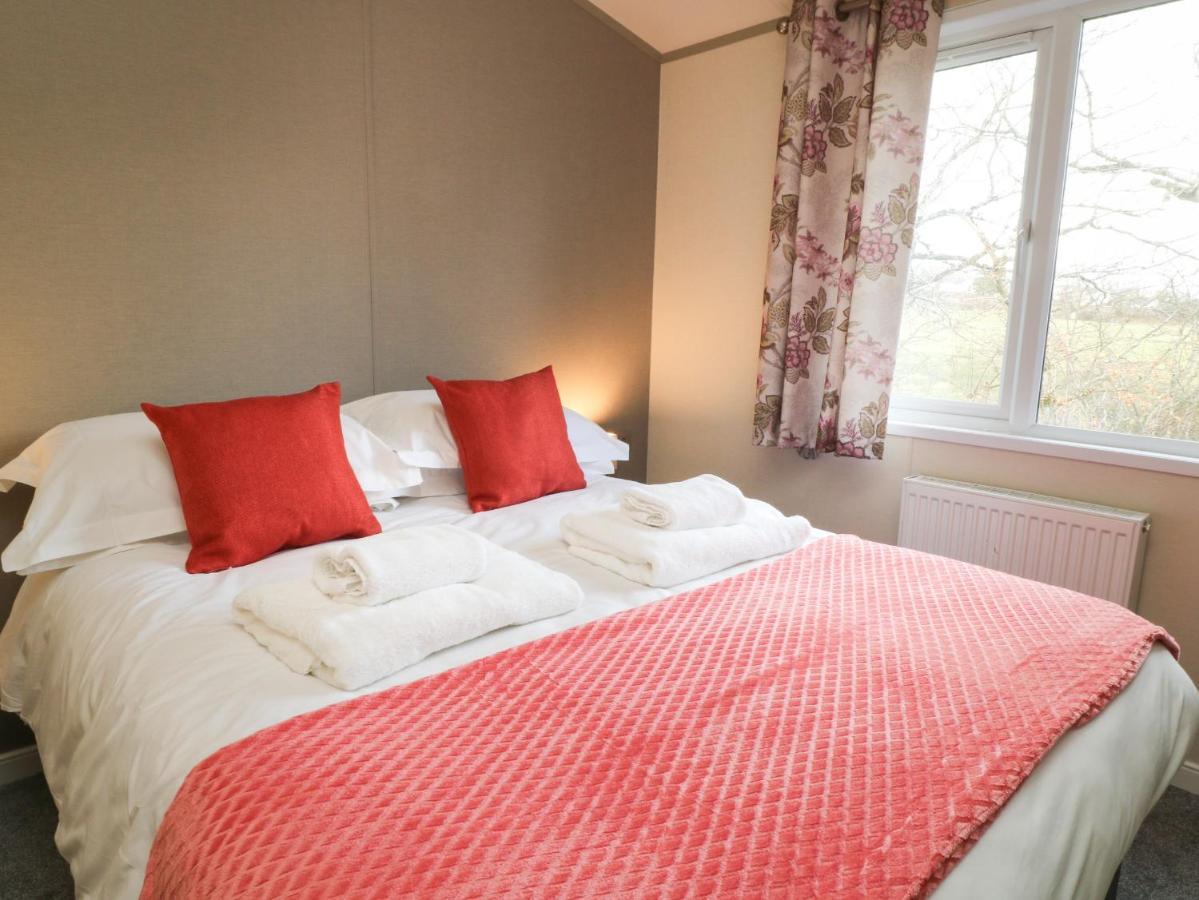 Braeburn Lodge Winkleigh Bagian luar foto